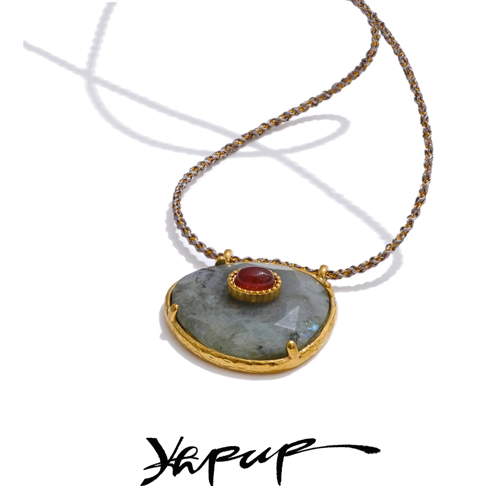 Collier pendentif agate