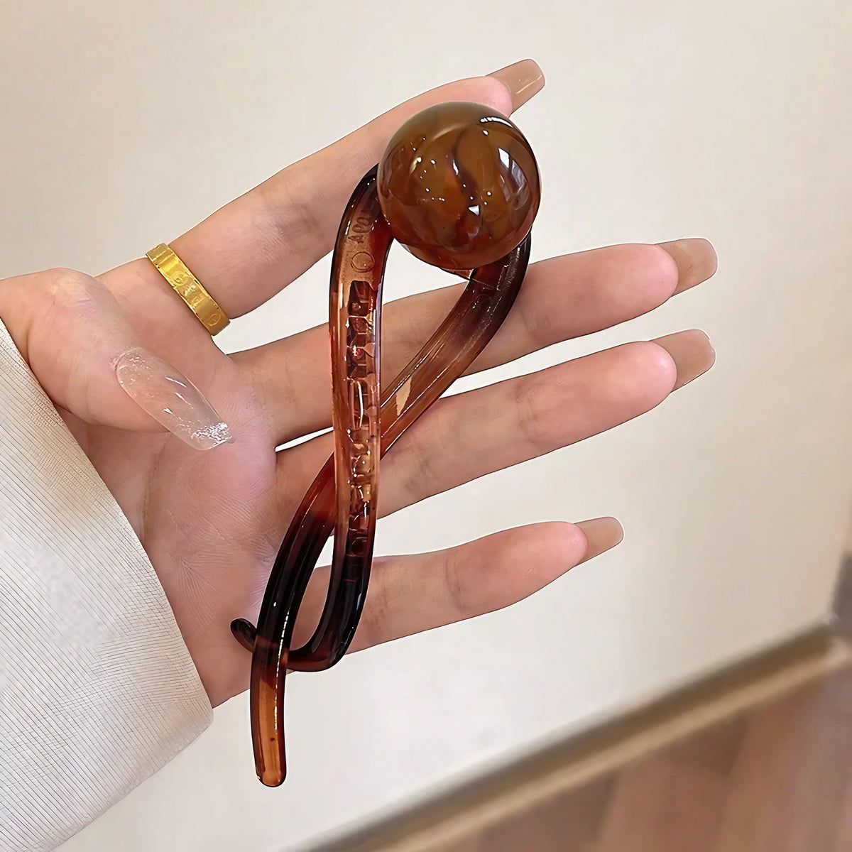 Pince chignon torsadée perle