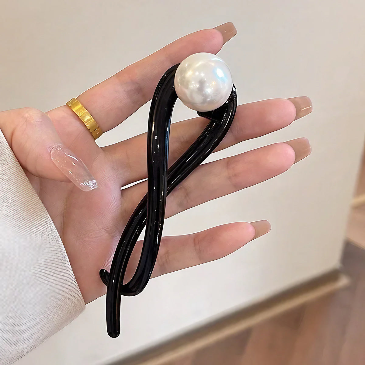 Pince chignon torsadée perle
