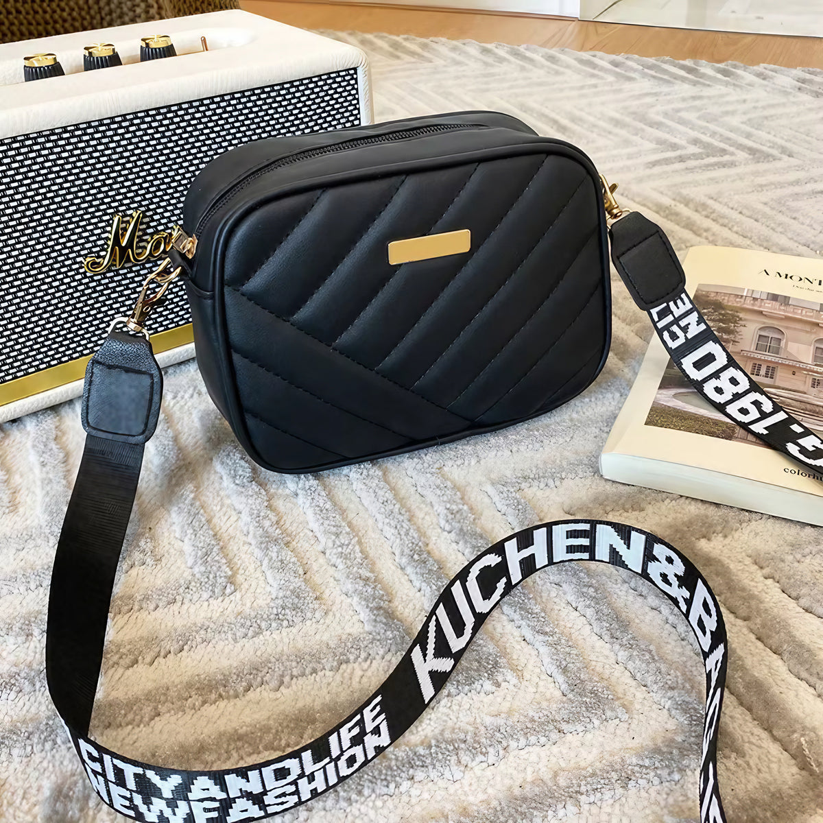 Sac bandoulière matelassé à sangle imprimée