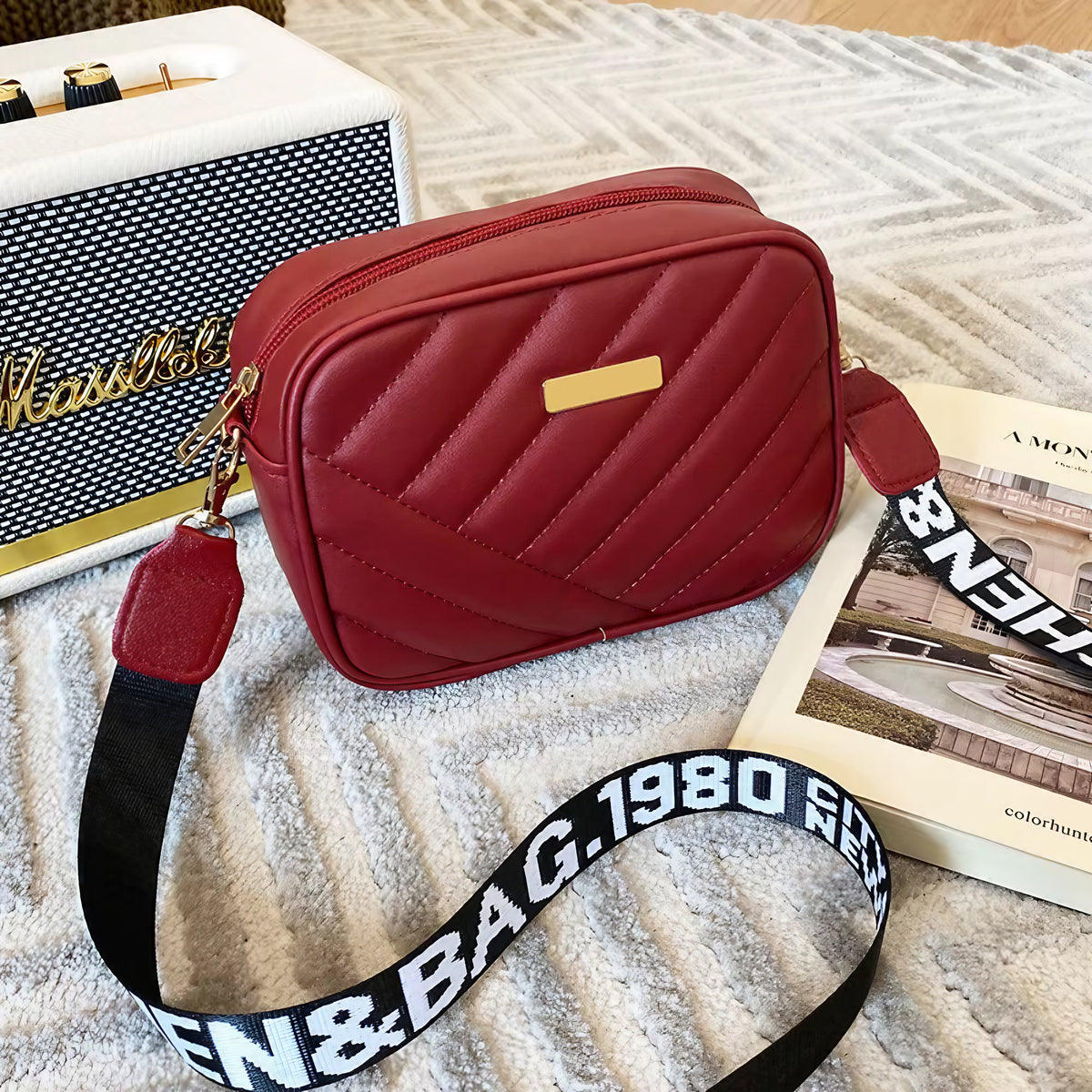 Sac bandoulière matelassé à sangle imprimée